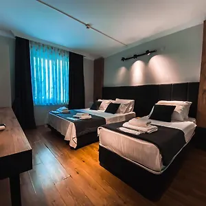 Отель Tepe Hotel&business, Анталья