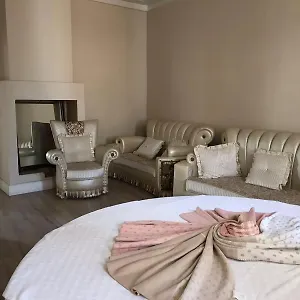 Antique House بيت ضيافة